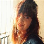 studentessa di filosofia offre lezioni di: italiano, inglese, arte, filosofia, storia